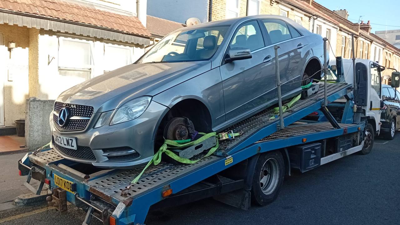 Tyre replacement service in Croydon